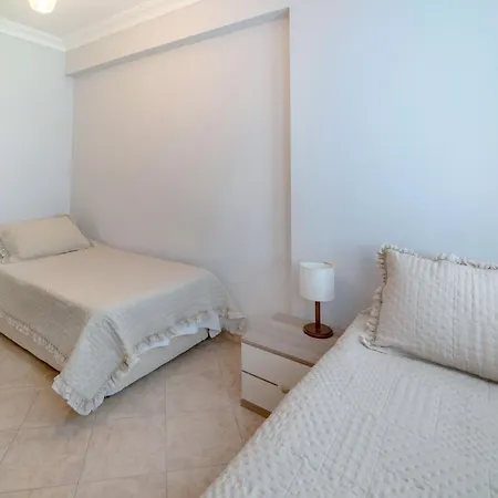 Chic With Pool And Garden 9 Min To Beach Vila *