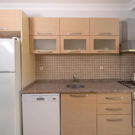Chic With Pool And Garden 9 Min To Beach Vila