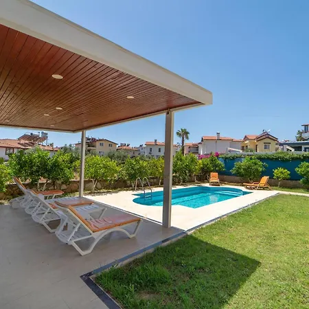 Vila Chic With Pool And Garden 9 Min To Beach Fethiye